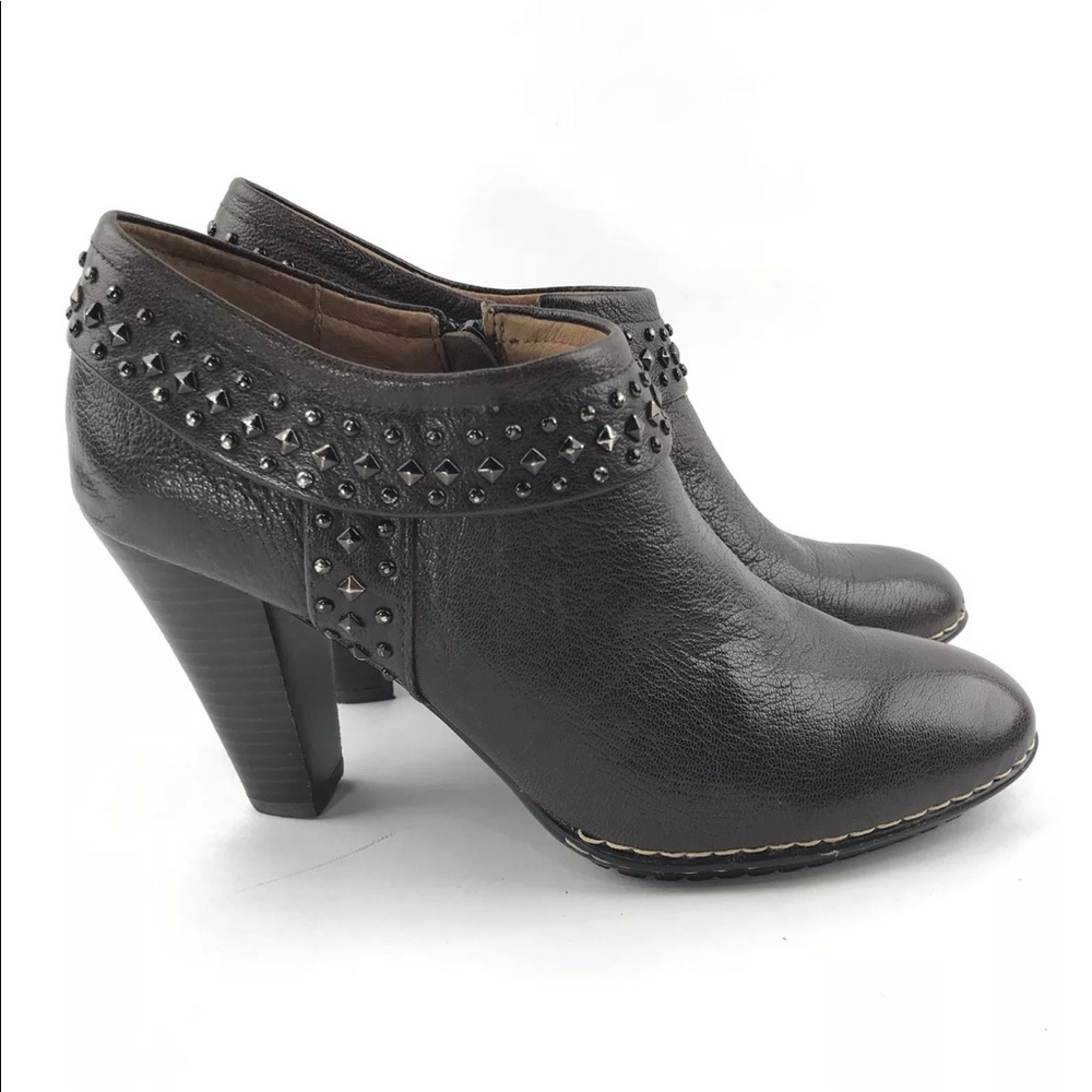 Sofft Studded Leather Ankle Booties Shalene Sz 9.5
